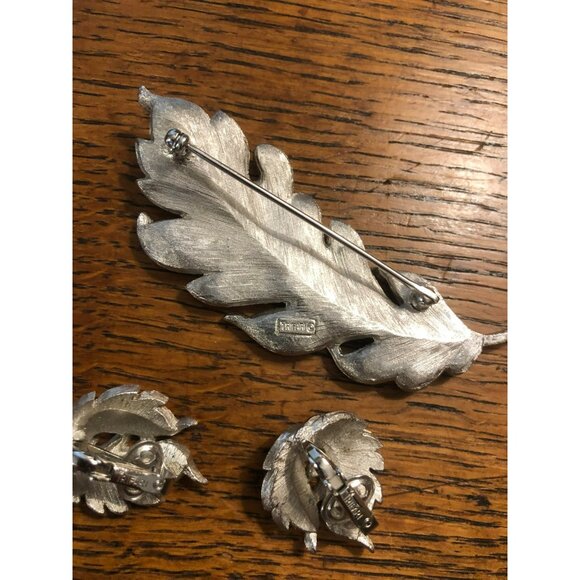 Trifari Pin & Earrings Leaf Silver Vtg Clip On Leaves - Picture 3 of 4